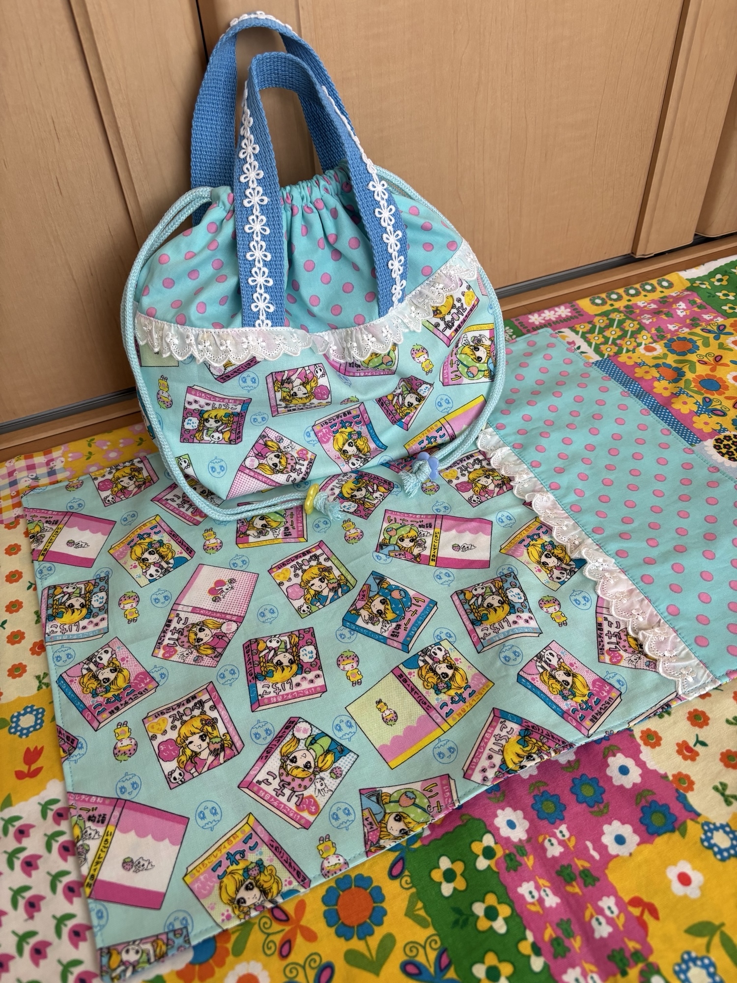 ｍさま専用＊ハンドメイド布小物　　トートバッグほか５点＊昭和レトロ柄 mさま専用＊ハンドメイド布小物 トートバッグほか5点＊昭和