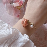 ピンク薔薇バラのドライフラワーと淡水パールのブレスレット～本物の花 春 桜色