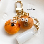 おめめつきあんドーナツとあんぱんと牛乳のミニチュアキーホルダー