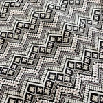 50cmカット/インド刺繍生地/黒