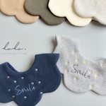 ＊waffle bib＊　星刺繍　名前刺繍入り　ワッフルスタ