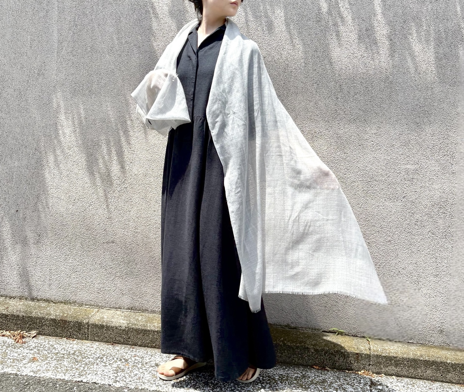 手編み　三角ショール①①⑥　ストール　バレエ　マフラー　ひざ掛け　ハンドメイド 手編み 三角ショール①⑤⓪ ストール バレエ マフラー ひざ掛け