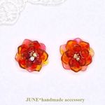 あめ色のお花のピアス&イヤリング