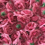 【新作】マゼンタ色のミニバラ.* 𖥧⚘花材・造花・アーティフィシャルフラワー・パーツ