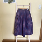 【SALE】タックスカート　チェック柄　ネイビー
