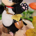 こがね色葉っぱのどんぐりケース～オビツ11サイズ～