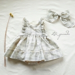 new チェック柄  フリルロンパース/ギンガム/お名入れ/スタイ/ワンピース仕様   Baby　70/80/90  御出産祝い  刺繍
