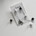 monotone dice ◻︎ ピアス/イヤリング
