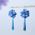 紫陽花と雫*ブルー/革花ピアス･イヤリング/レザーアクセサリー/夏2022