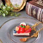 人気♡7種のフルーツタルトバックチャーム チョコタルトバージョン　フォーク付き ♡再販♡ 誕生日☆フェイクスイーツ☆フェイクタルト☆フルーツタルト☆クレイケーキ