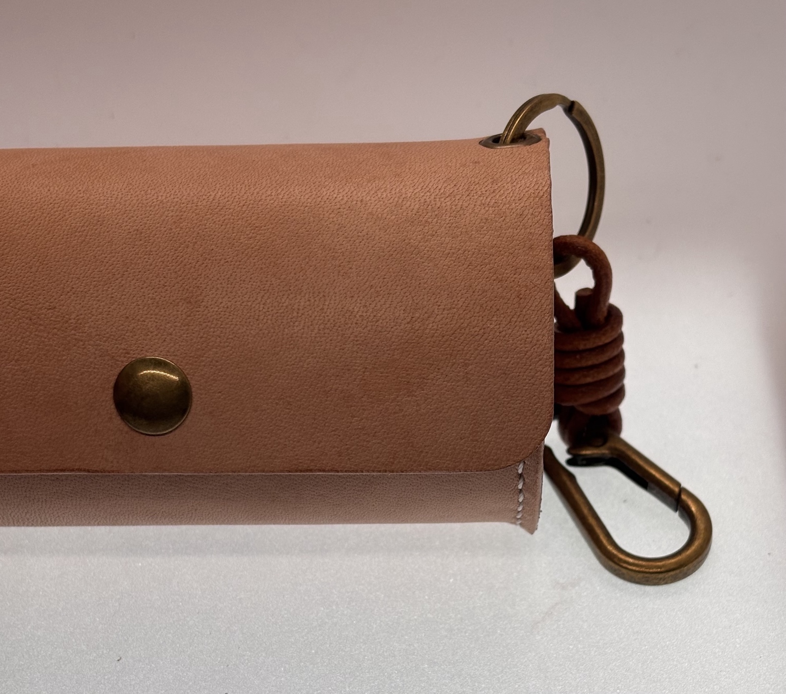 円柱小物入れ（大） - SIM LEATHER DESIGN | minne byGMOペパボ 国内