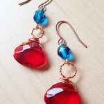 マロンカットガラスのピアス【Red&Blue】