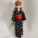 リカちゃん　着物　黒・立涌柄