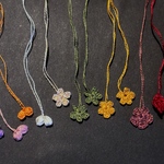 ハンドメイド　資材　パーツ　花　葉　ハート　手編み　かぎ針編み　かぎ編み　素材　刺繍糸　レース編み　赤　ピンク　緑　黄色　白
