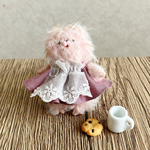 ミニチュアドール　ピンクの猫さん
