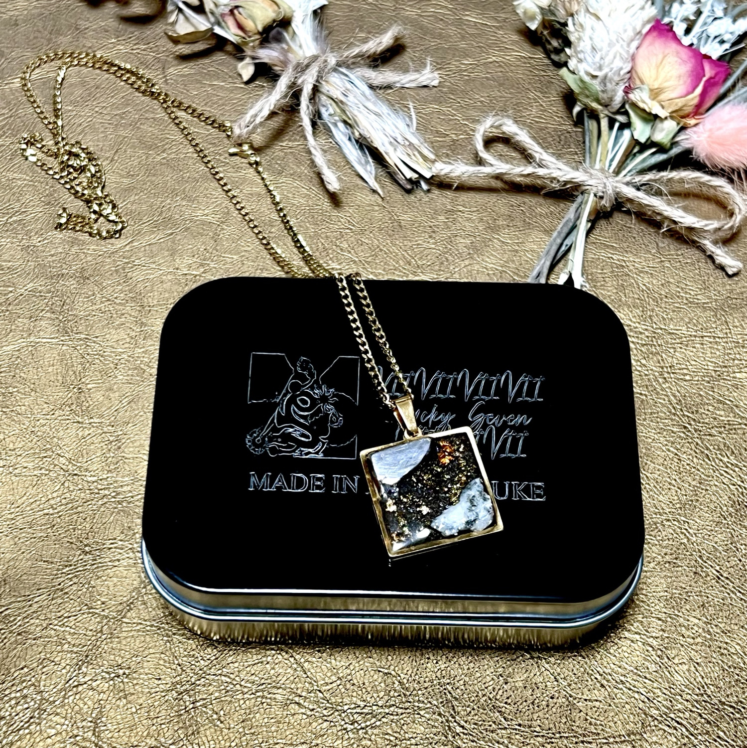 イミラック隕石　パラサイト隕石　隕石の粉おまけ付き Amazon | 【鑑別書付き】 Imilac隕石 イミラック パラサイト隕石