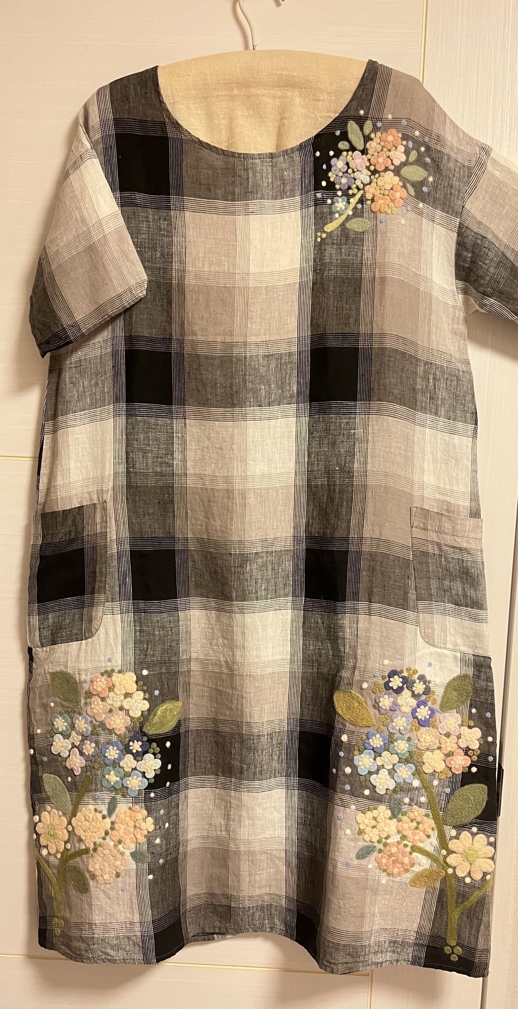 ［一点もの］紫陽花柄の半袖ワンピース 11,000円