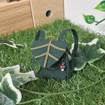 巨大樹の葉のリュック
