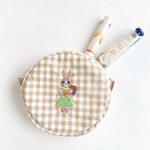 刺繍　まんまるポーチ＊ニンジン畑のうさぎさん（茶色チェック）