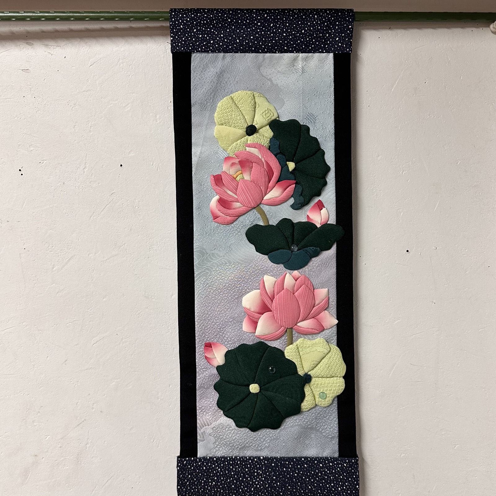 押し絵タペストリー　花御所車　まき 押し絵タペストリー 花御所車 ちょび様専用 - メルカリ