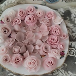 送料無料♬淡いくすみピンク♬薔薇の樹脂粘土たっぷりセット♬リメイク　ハンドメイド♬