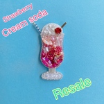 【再…販】ビーズ刺繍✨いちごクリームソーダ🍓 ビジューでキラキラver.✨
