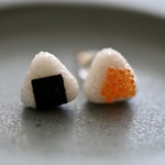 おにぎりのピアス🍙
