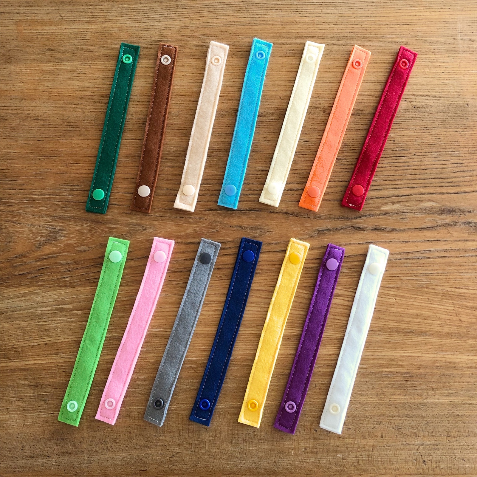 フェルト輪つなぎ☆14色セット☆スナップボタン知育玩具ボタン14本