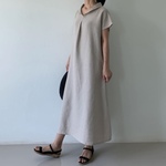 美しく体型カバー。上品さが漂う大人の日常着。半袖へちま襟リネンワンピース　生成り色