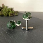 ポタリ、苔カフスボタン(深色)  kokemusu-コケムス-