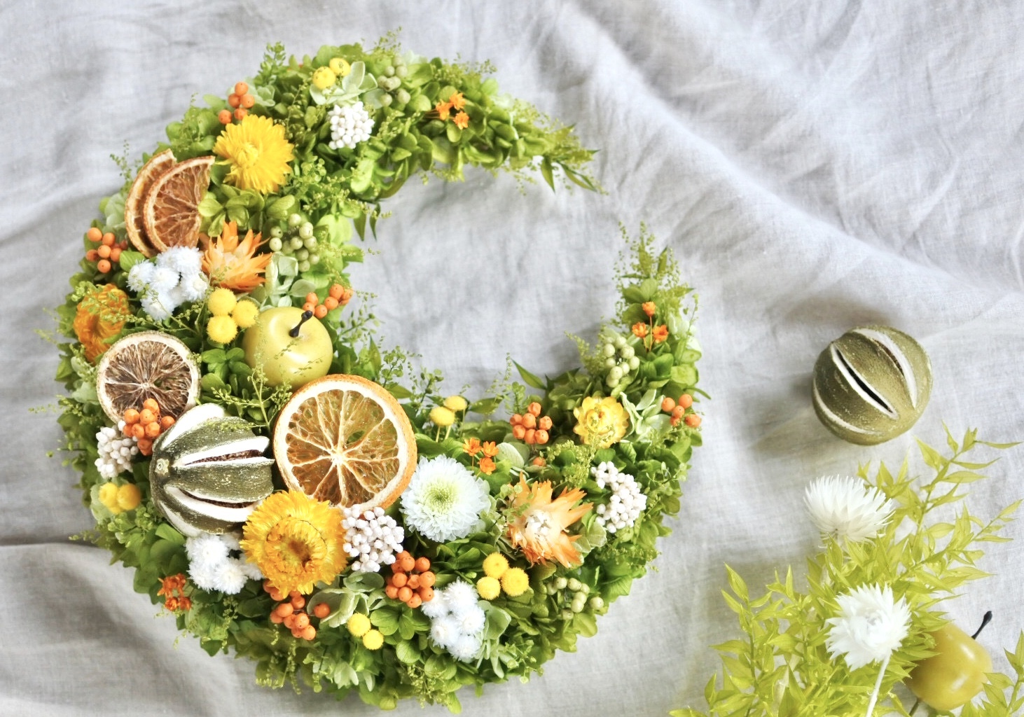 フルーツ盛り沢山♡春のリース　フラワーリース フルーツ - リースの人気通販 | minne byGMOペパボ 国内最大級の