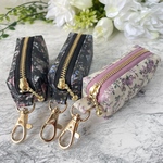 携帯ゴミ袋ポーチ｜出産祝い・プレゼントに｜リバティ ムーンモス｜ラミネート生地