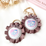 茶色×チェック♡ 両面マタニティマーク　マタニティキーホルダー　マタニティロゼット　マタニティーマーク　またにてぃ　妊婦マーク　妊娠報告　赤ちゃん　防水　防水加工　ギフト　プレゼント　可愛い　パール