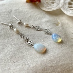 ホワイトオパール　ロング　ピアス
