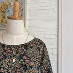 V＆A 綿100%　バルーンスリーブ　ワンピース　果樹園