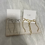 ロングver 🎀　ステンレス　リボンピアス　りぼん　ゴールドピアス　シルバーピアス　サージカルステンレス　パール　パールピアス　パールキャッチ　2way ガーリー　フォーマル　ウェディング　結婚式