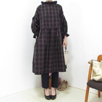 **ini様ご予約品**2892魅惑の色彩で包まれる「チェックギャザーコットンワンピース」