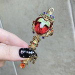 〜いちご王国🍓扉の鍵〜キーホルダー