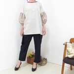 **haj様ご予約品**2665風に揺れる優雅な一日 - エンジ衿の生成りコットンリネンブラウス