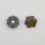 マットなお花のボタンカバー（グレー／ペア）