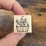 Cupcake and koala スタンプ　はんこ