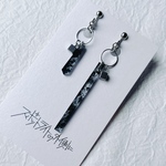 欠片　kakera Black　ピアス/イヤリング【アクリル】