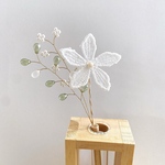 しずくビーズとレースのお花〈グリーン〉