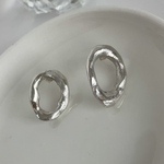 silver９５０　melt oval pierce シルバー スタッズピアス　オーバル　イヤリング変更　アレルギー対応可能　母の日　