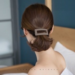 バレッタ マットブラウン 中抜きデザイン 大人カジュアル ヘアアクセサリー ★ブラウン