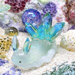 Uo571［クォーツ］宇宙を宿すガラスのウミウシ