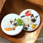 シャム猫とお野菜のカンバッヂ