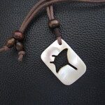 夜光貝ネックレス　マンタ