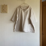 綿麻のTシャツ