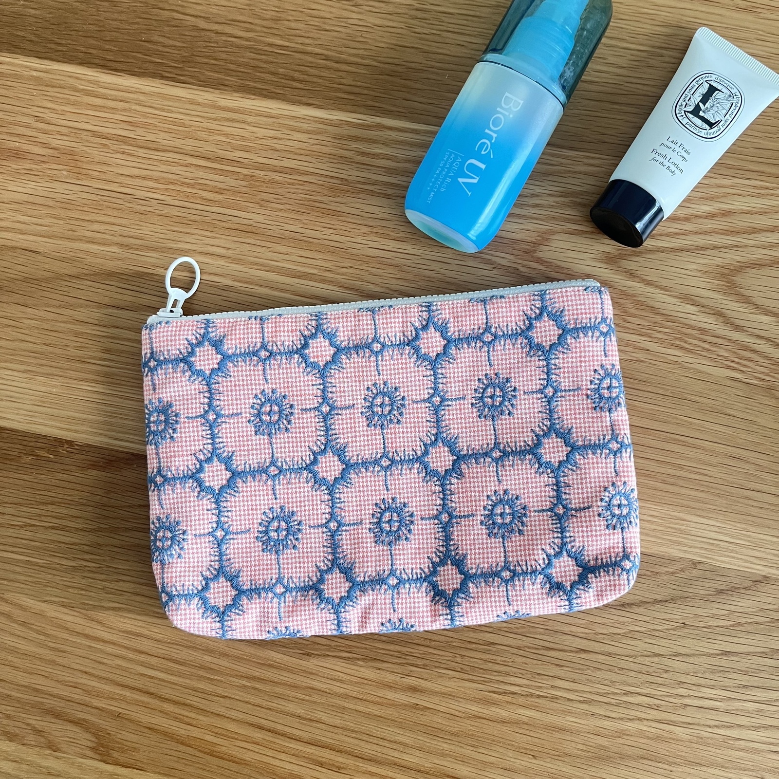 ミナペルホネン　アネモネ　ポーチ mina perhonen quartz pouch -anemone- - ミナペルホネン正規取扱店